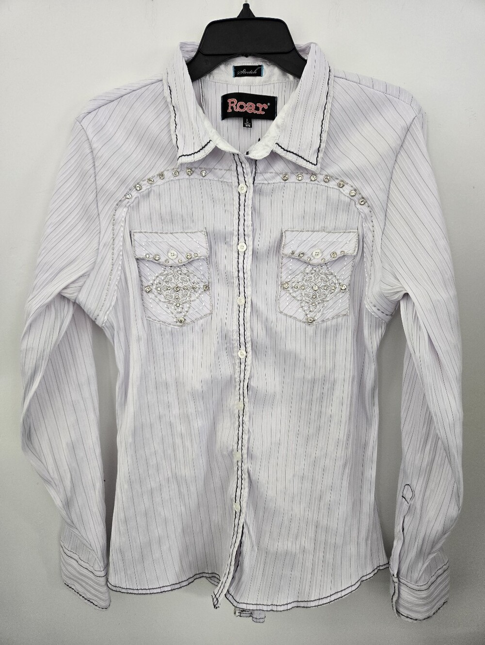 Roar Western Embellished Button Up Shirt. Size Large.